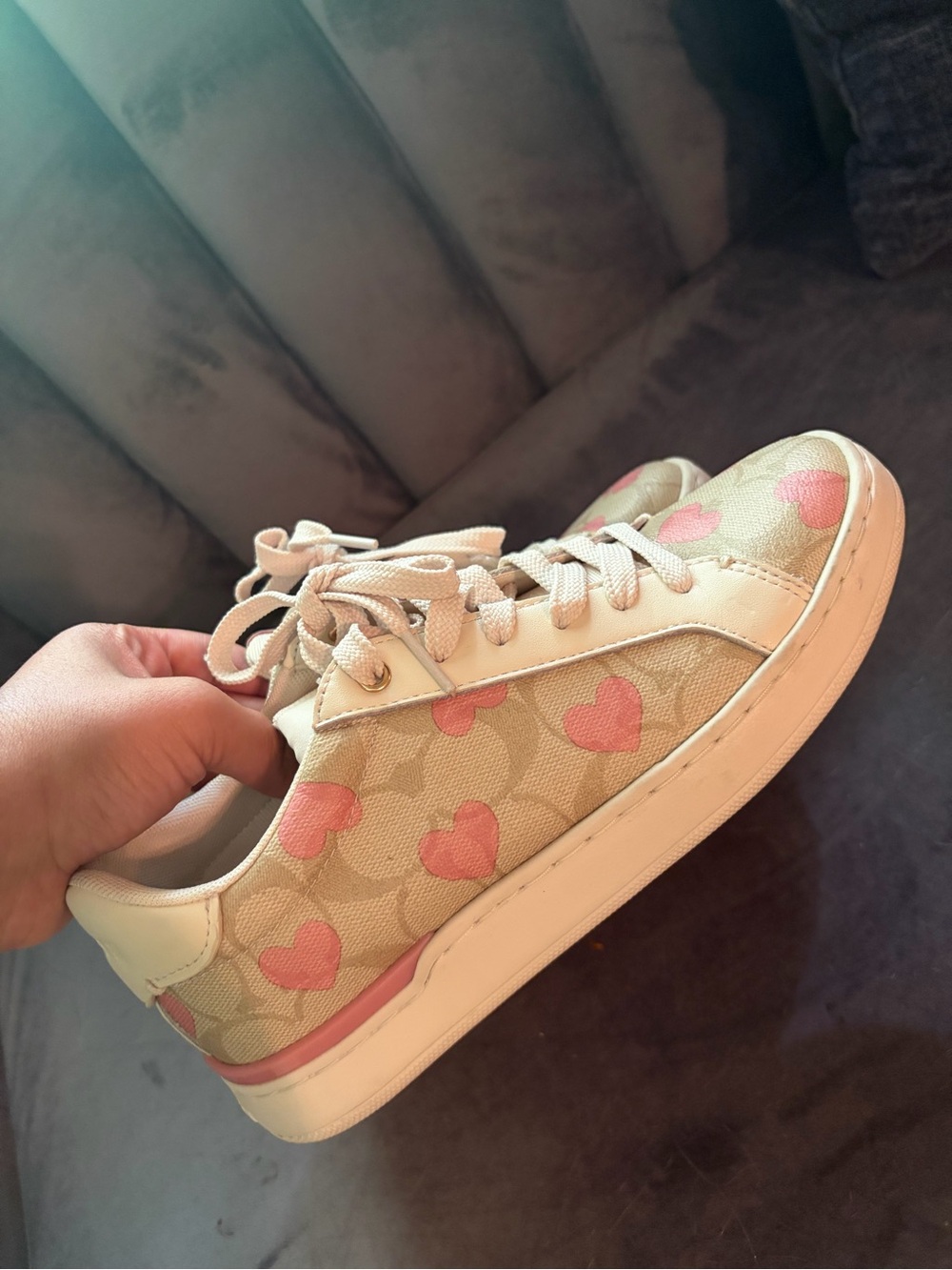 Coach Heart-Print Sneakers - Pink & khaki signature - Picture 2 of 3